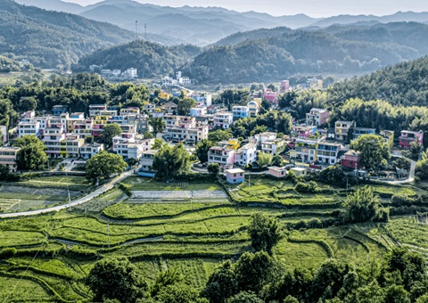 ����ʵ��ȫ���������ɿ�Ȩ+���徭Ӫ�Խ����õ�ʹ��Ȩ����Ϲ���