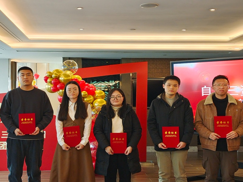 ��˾�Ƚ�ԭͼ (1)