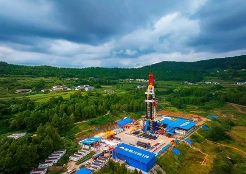 �Ĵ���������̽������&nbsp;&nbsp;��10000�׵ġ�������������ʵ����