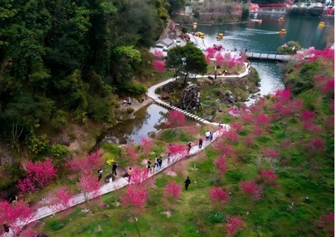 ����ʡȪ���������أ���չ��ˮ���ڡ�  �ƽ� ����Ѻ�ѡ�