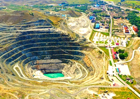 �½�����̩��������ÿ�ҵȨ138��